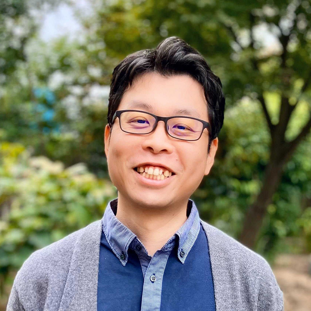 横山 誠人 氏